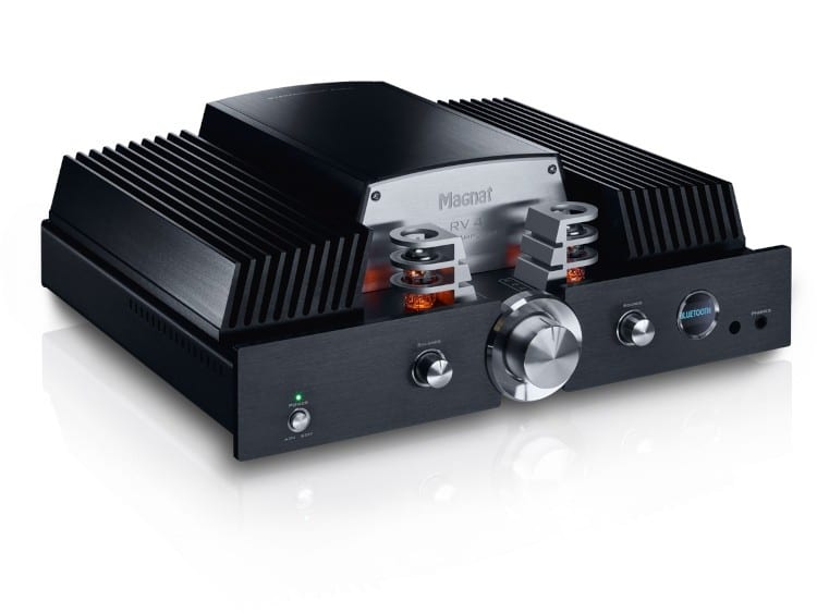 Formulering spel projector Magnat RV 4 - hybride integrated amp - A Tube High Fidelity