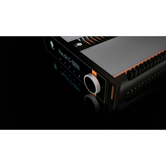 Aavik C-880