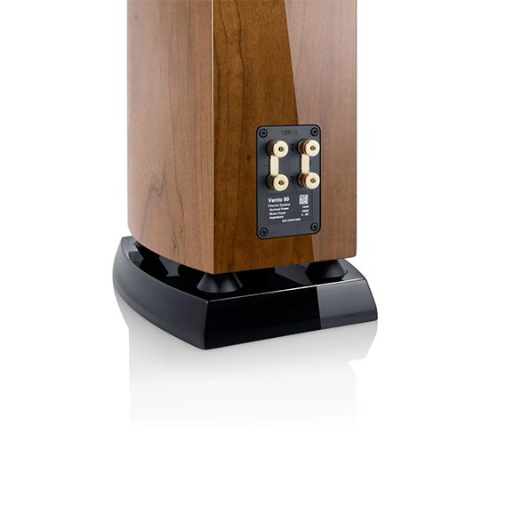 Canton Vento 80 Walnut light high gloss