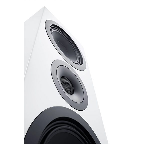Karat GS Edition White Satin