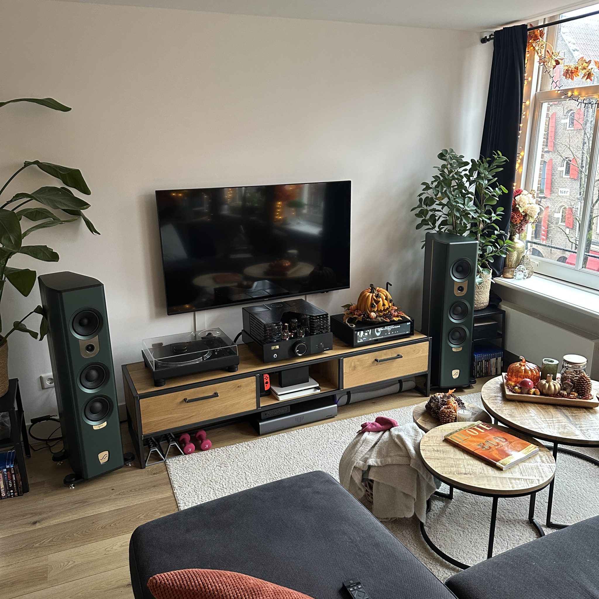 Droomset in Amsterdam Centrum met o.a. Audio Solutions Figaro, Cayin Soul, Hifi Rose en Technics