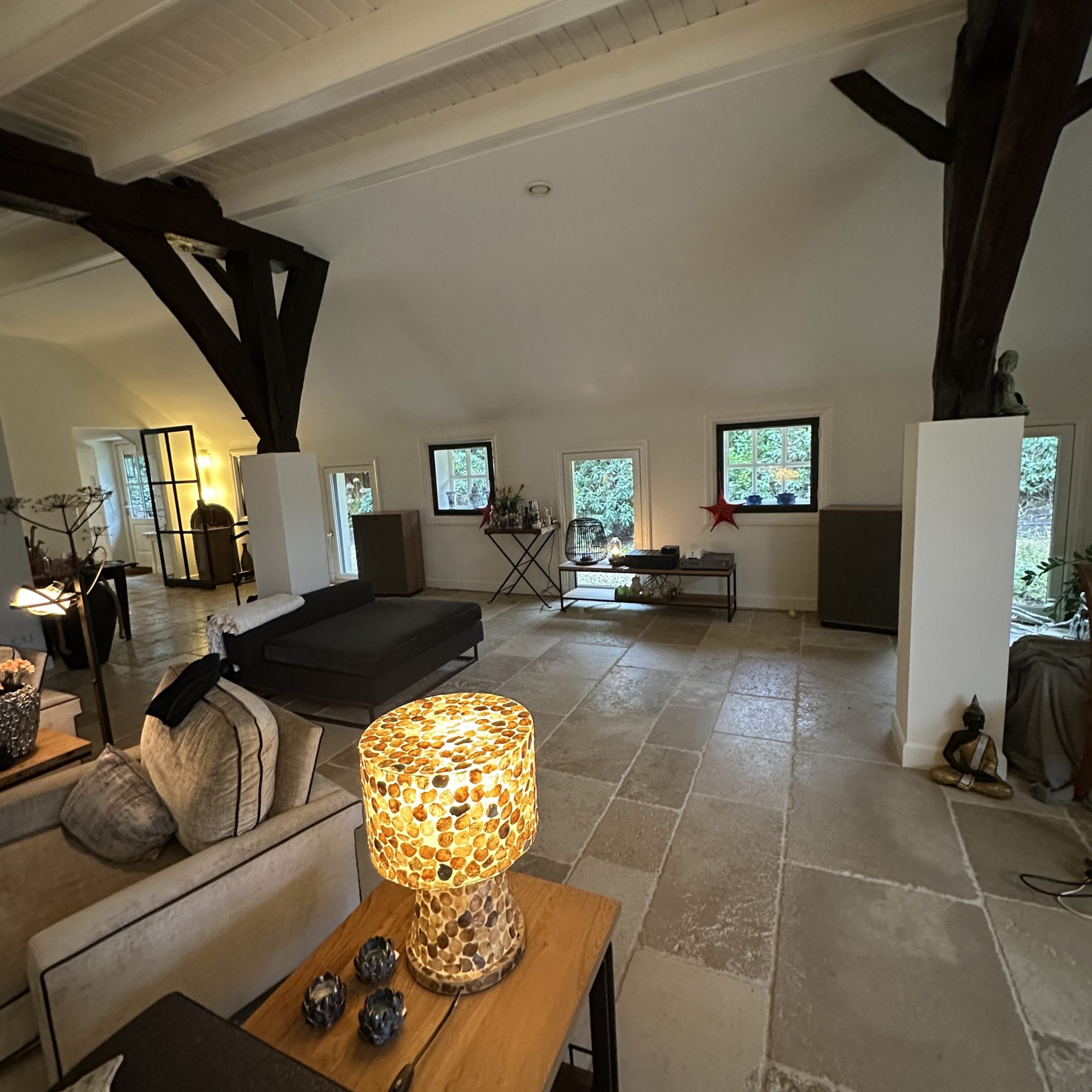 Klipsch Cornwall IV in een prachtige verbouwde boeren woning in Eemnes