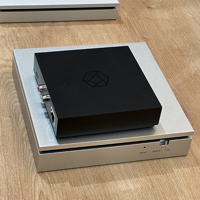Hifi Rose RW800