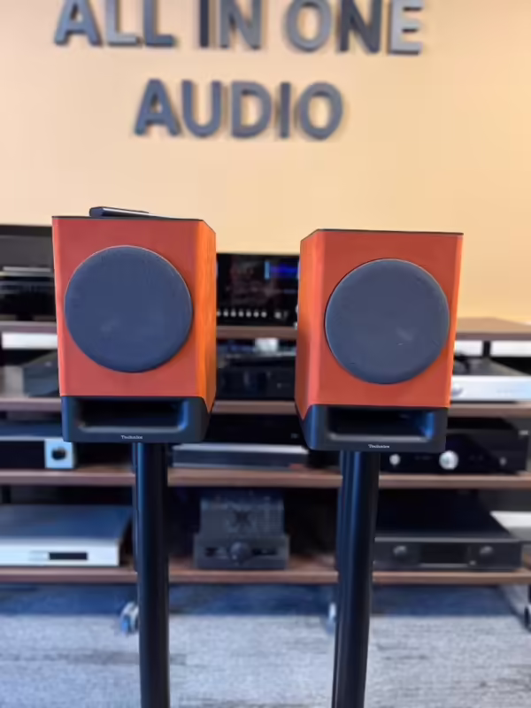 TECHNICS SC-CX700 all in one speakerset Terracottabruin (ex-demo)