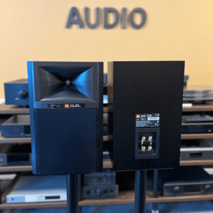 JBL 4309 monitor speaker set zwart