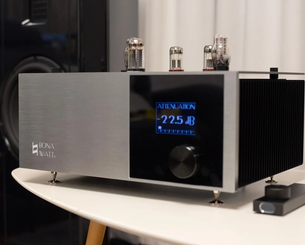 Bonawatt Triton | Hybrid Amplifier