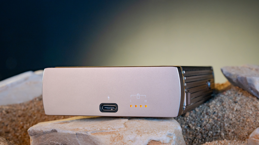 Cayin C9ii Titanium Edition