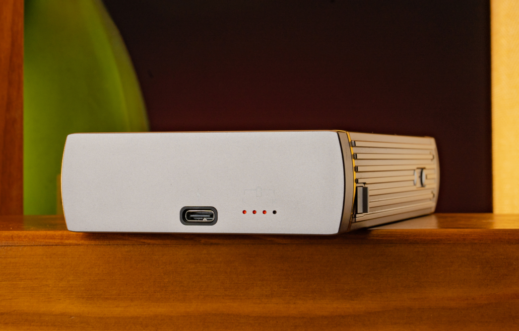 Cayin C9ii Titanium Edition