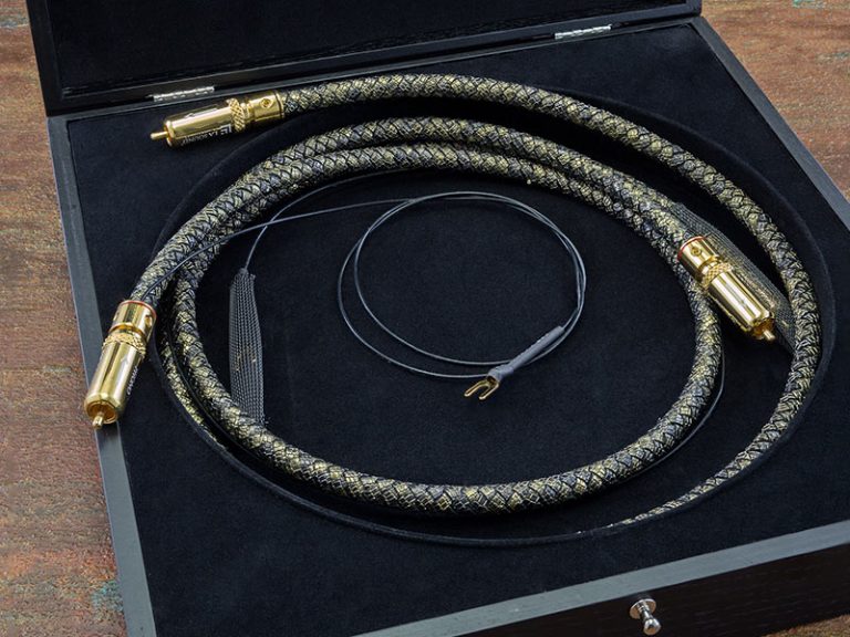 LA Sound Corium RCA EVO1