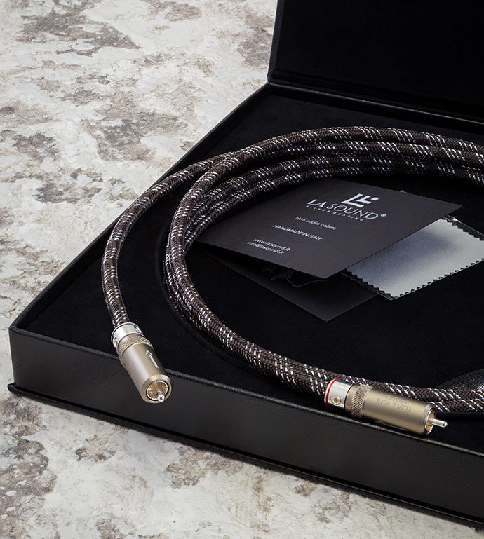 Unbalanced RCA EVO1 interconnects