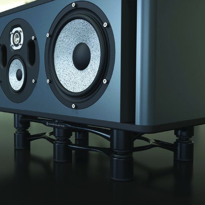 Isoacoustics Aperta 300