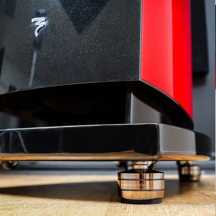 Isoacoustics GAIA-TITAN Rhea