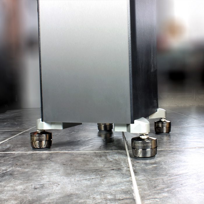 Isoacoustics Gaia II