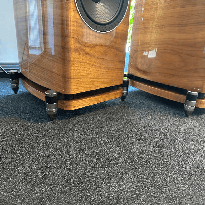 Wharfedale Elysian 4 - Walnoot (occasion)