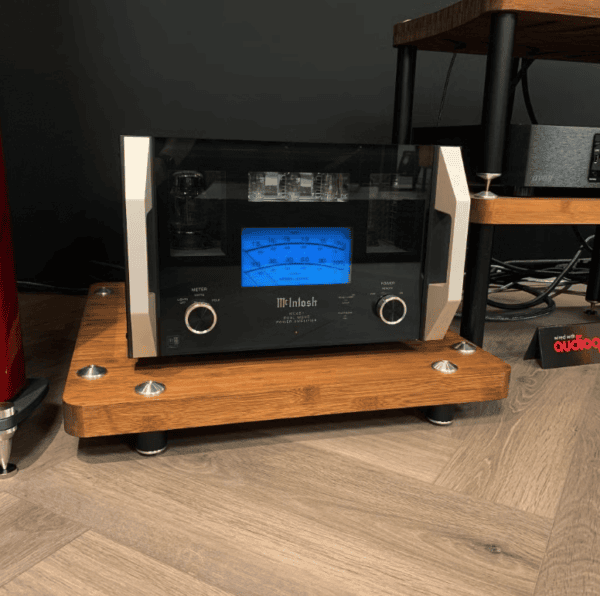 McIntosh MC451 hybride dual-mono eindversterkers (ex-demo)