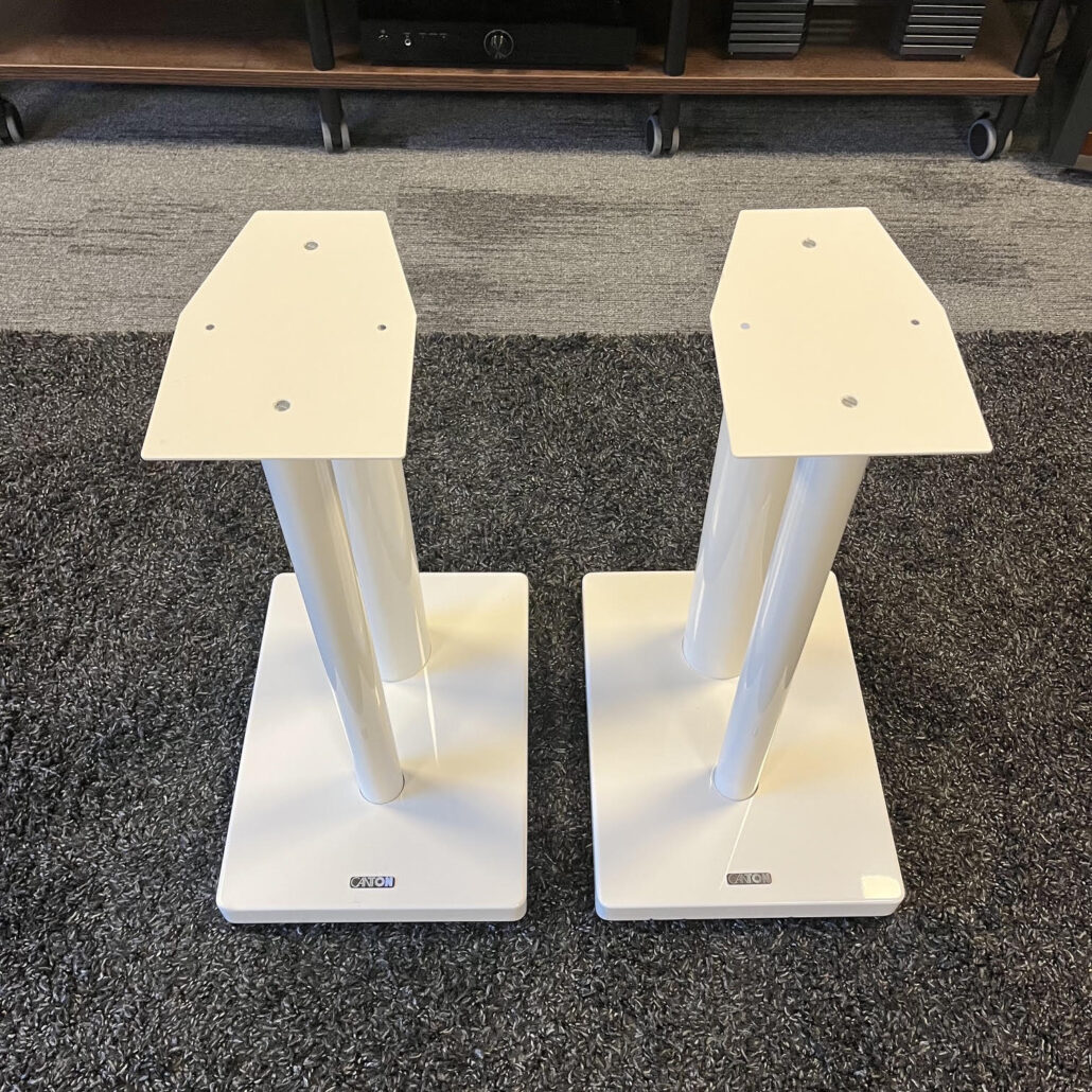 Canton LS860 white speakerstandset