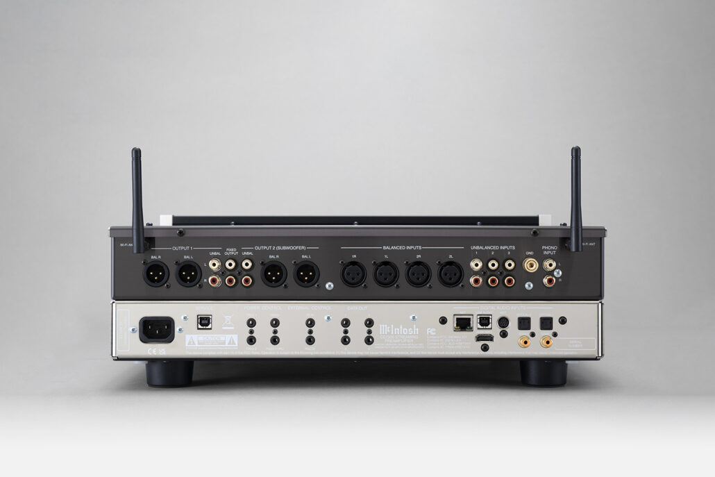 McIntosh CS7500 2-Channel Streaming Preamplifier