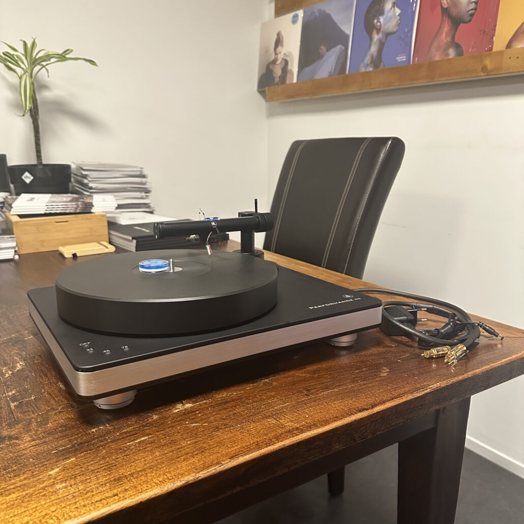 Clearaudio Performance DC + TT5 + Swing Base