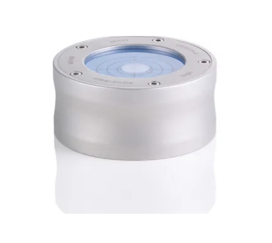 High precision level gauge