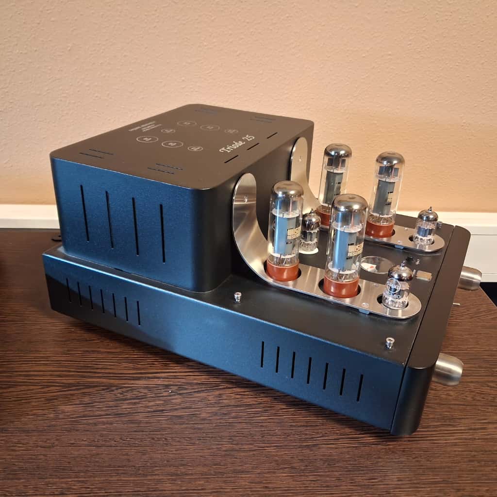 Unison Research Triode 25 buizenversterker zwart