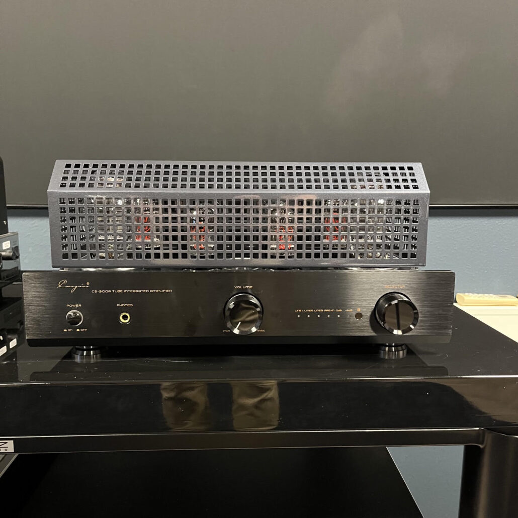 Cayin CS-300A zwart buizen versterker (demo)