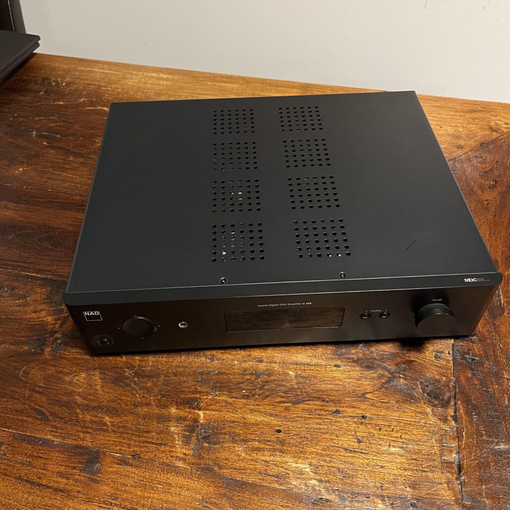 NAD C368 hybrid digital dac amplifier & MDC Bluos2i