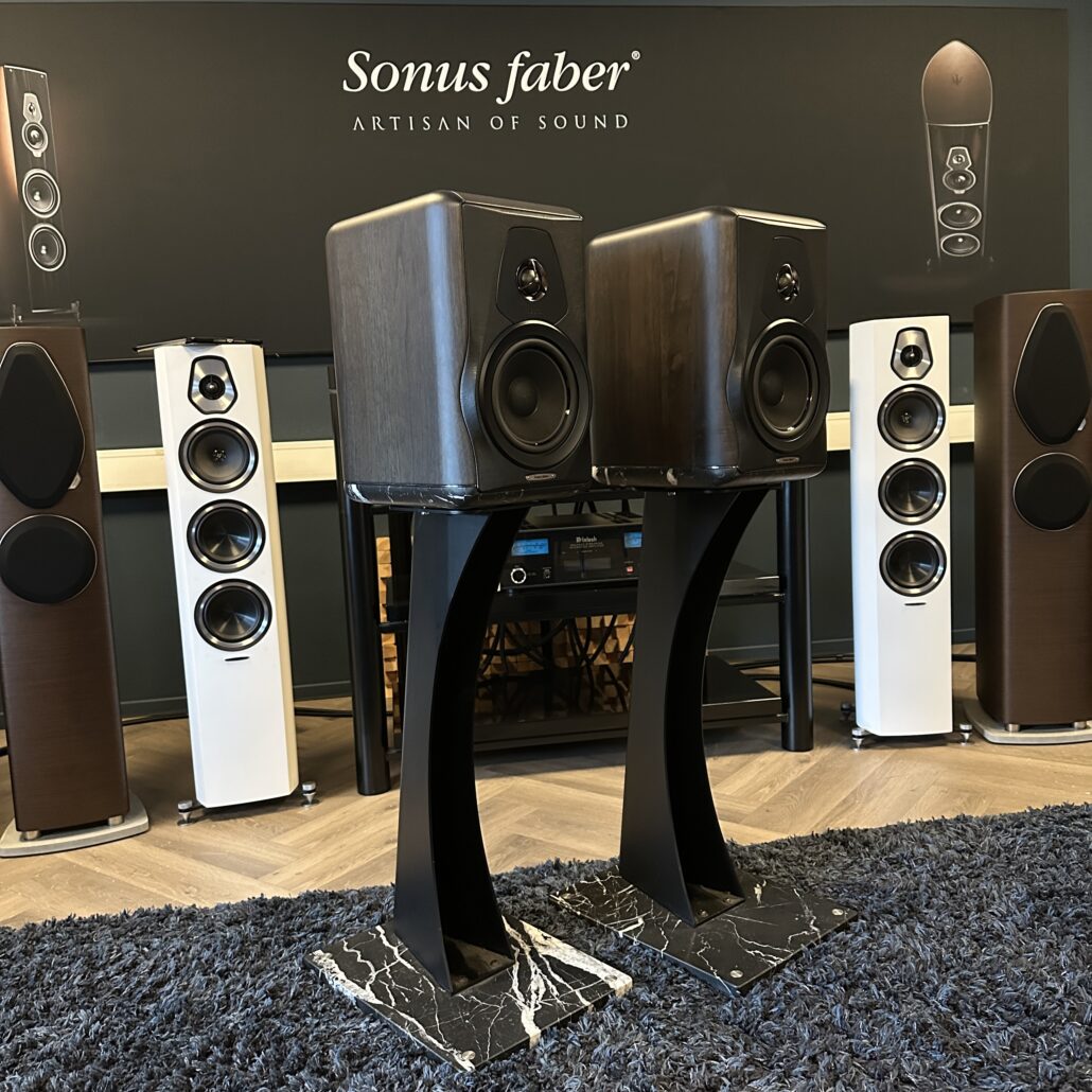 Sonus faber - Electa Amator III + Stands | 1 Jaar Garantie