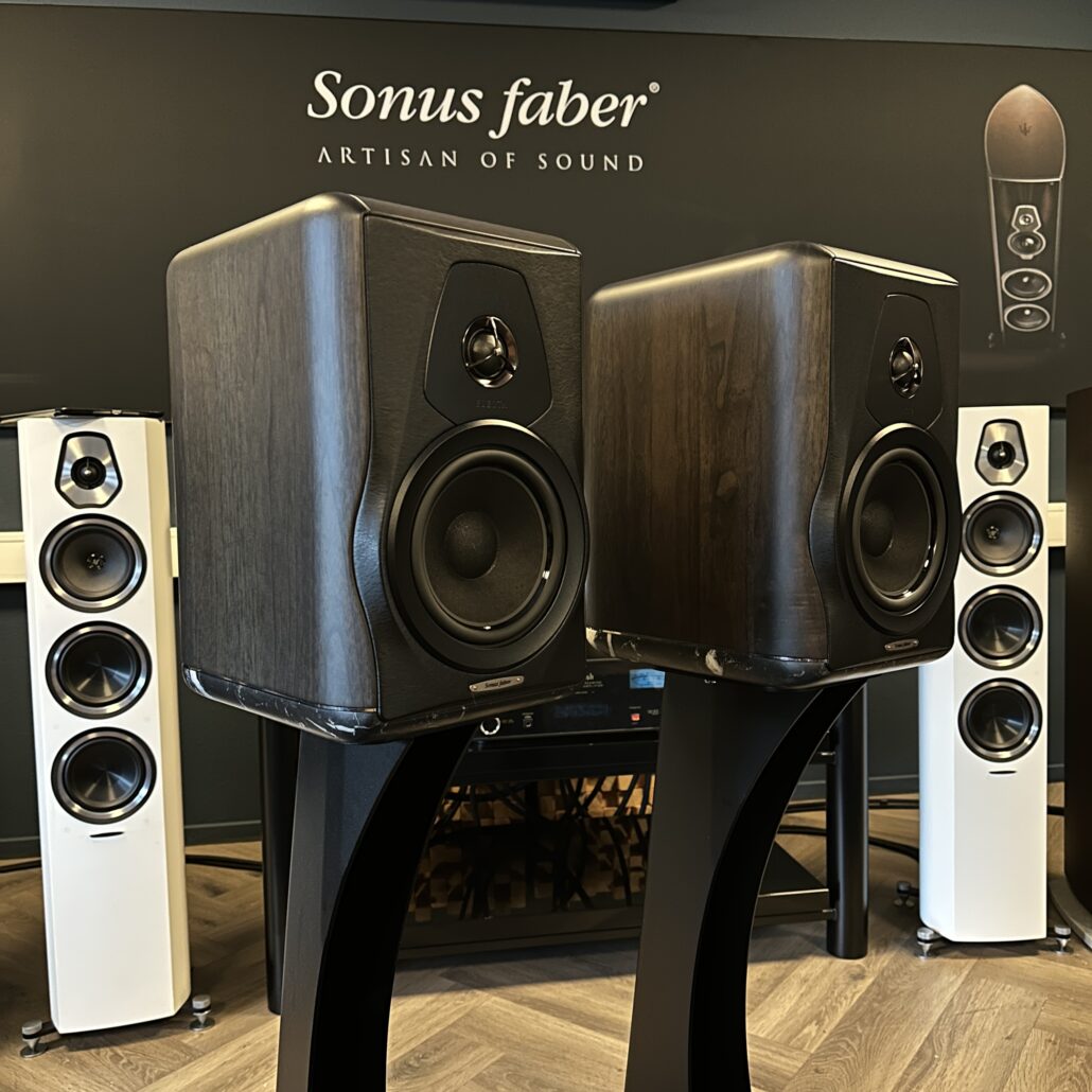 Sonus faber - Electa Amator III + Stands | 1 Jaar Garantie